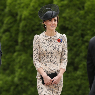 Η γνωριμία της Kate Middleton με την Meghan Markle και το μεγάλο εμπόδιο του «αρραβώνα»