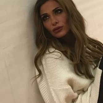 Δέσποινα Βανδή: Στο πάτωμα... μετά από έξι παραστάσεις και ένα live στο Rising Star