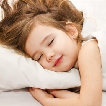Ο μεσημεριανός ύπνος ωφελεί όλα τα παιδιά;