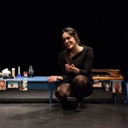 Τα Δανεικά Παπούτσια επιστρέφουν στο Θέατρο του Νέου Κόσμου