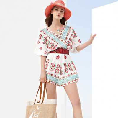 Η νέα συλλογή της Axel είναι ό,τι χρειάζεσαι για φέτος την άνοιξη και το καλοκαίρι