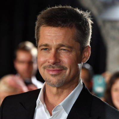 Stop the Press: Ο Brad Pitt μπαίνει σε κέντρο αποτοξίνωσης