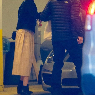 Τελικά όντως απατούσε τον πρώην της: Η star -επιτέλους-με το νεό της σύντροφο