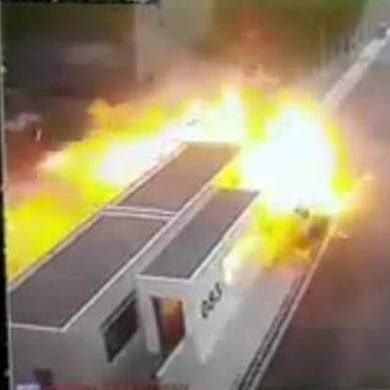 Τροχαίο Αθηνών-Λαμίας:Ραγίζει καρδιές η ανάρτηση στο Facebook του πατέρα που έχασε γυναίκα και παιδί