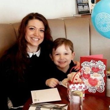 6 μεγάλες δυσκολίες για τις μαμάδες που μεγαλώνουν μόνες τους παιδιά...