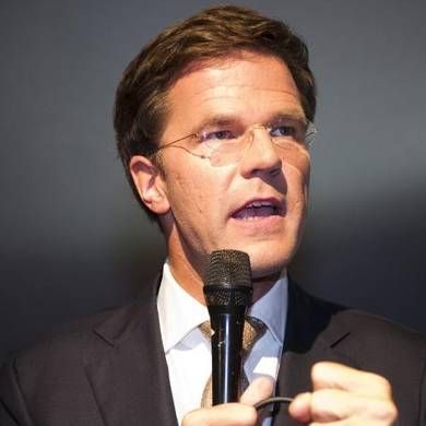 Ο Ρούτε «κουνάει το δάχτυλο» στον Ερντογάν: Τολμάς να επιβάλλεις κυρώσεις;