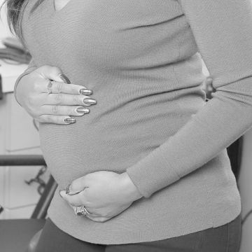 Γνωστή ηθοποιός έγκυος στο πρώτο της παιδί: «Θα είναι το ωραιότερο καλοκαίρι της ζωής μου!»