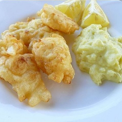 Μαμαδίστικη συνταγή σκορδαλιάς για να την αλείψεις ακόμη και στο ψωμί σου