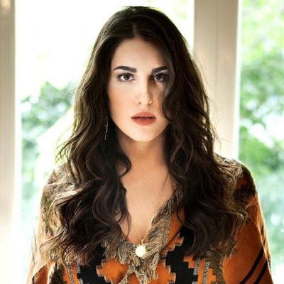 Η Παυλίνα Βουλγαράκη για 2 ακόμα live στο Σταυρό του Νότου