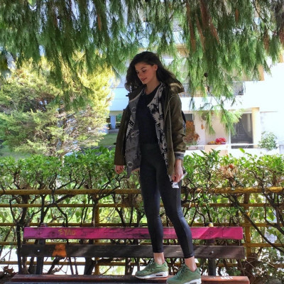 Η Χριστίνα Μπόμπα και η αδερφή της θα μπορούσαν κάλλιστα να είναι δίδυμες