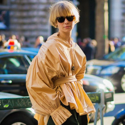 Ξέχνα τα μανίκια-καμπάνα: Aυτά είναι τα statement sleeves για φέτος την άνοιξη