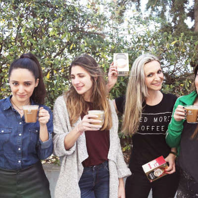 ΟΙ ΤΕΣΣΕΡΙΣ ΑΠΟΧΡΩΣΕΙΣ ΤΟΥ ΚΑΦΕ