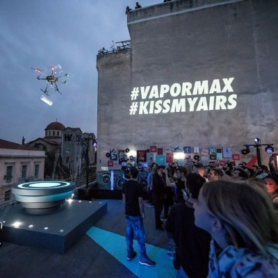 Η επανάσταση ήρθε από τον… αέρα στο Kiss My Airs party της Nike