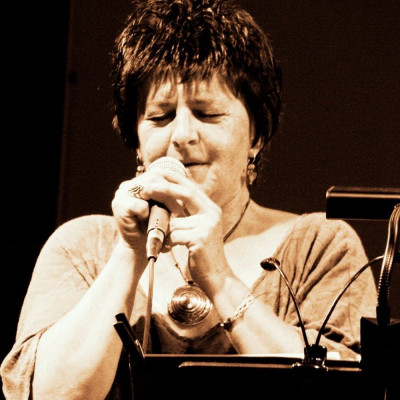 Η Φωτεινή Βελεσιώτου στο Σταυρό του Νότου Plus