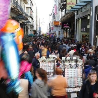 Πάσχα 2017: Αυτό είναι το εορταστικό ωράριο των καταστημάτων