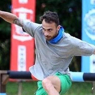 Survivor: Βγήκε από το νοσοκομείο ο Μάριος Πρίαμος Ιωαννίδης. Τι έγραψαν οι φίλοι του στο facebook