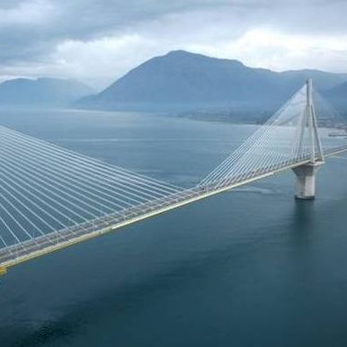 Απίστευτο: «Πάγωσαν» με αυτό που είδαν οδηγοί στη Γέφυρα Ρίου – Αντιρρίου