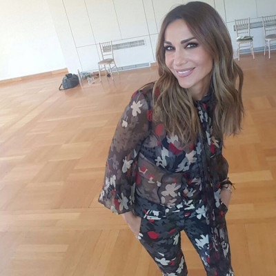 Δέσποινα Βανδή μίλα μας λιγάκι για τους κοιλιακούς αυτούς που μόλις είδαμε