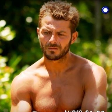Survivor: Ο Γιώργος Αγγελόπουλος δίνει στεγνά τη νέα κλίκα των Διασήμων