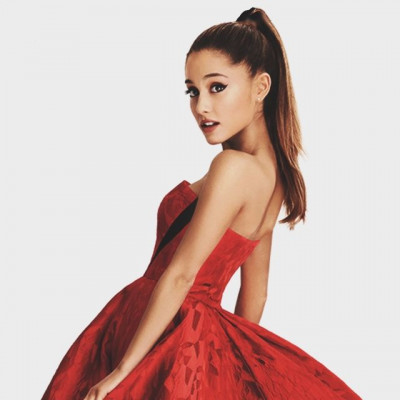 Η πρώτη δήλωση της Ariana Grande για το μακελειό στο Μάντσεστερ