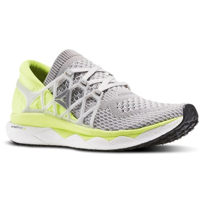 Η Reebok παρουσιάζει το Floatride: Mία νέα τεχνολογία για να απογειώσεις το τρέξιμό σου!