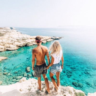 «Η σχέση αυτή δηλαδή δεν σώνεται; Είναι καταδικασμένη να αποτύχει;»