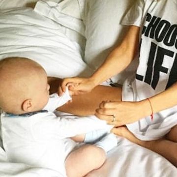 "Η κόρη μου με ικέτευσε να μην τα παρατήσω" αποκαλύπτει η 44χρονη μαμά για τη δεύτερη εγκυμοσύνη της