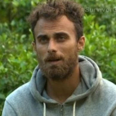 Survivor: Έτσι «πρόδωσε» ο πατέρας του Μάριου ότι ο γιος του θα είναι στους ημιτελικούς!