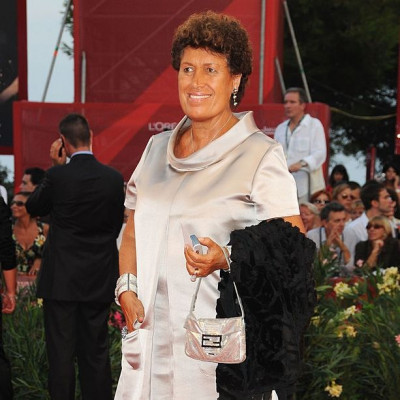 Πέθανε η Carla Fendi και ο κόσμος της μόδας θρηνεί