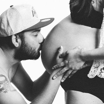 Μπαμπάδες, δέκα τρυφεροί τρόποι να συμπαρασταθείτε στην έγκυο σύντροφό σας