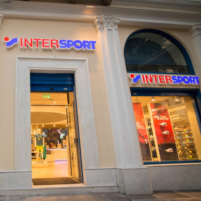 H ΙΝΤERSPORT αλλάζει σελίδα και σας καλωσορίζει στο 50ό της κατάστημα!