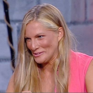 Survivor Πανόραμα: Σάρα Εσκενάζυ: Γιατί πρηστήκανε οι γυναίκες στο Survivor;