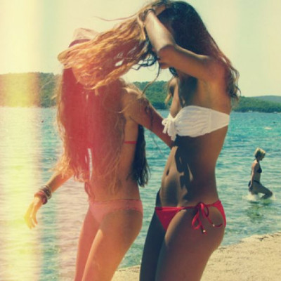 Πώς θα ζήσεις το Καλοκαίρι στις κοντινές παραλίες της Αττικής