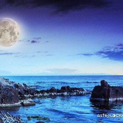 Πανσέληνος Ιουλίου στον Αιγόκερω: Πώς θα επηρεάσει τα 12 ζώδια;