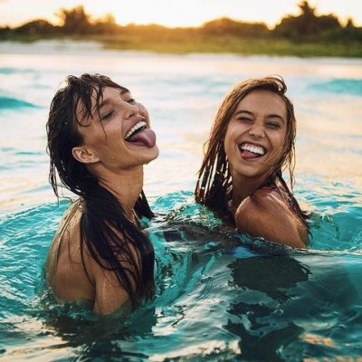 Δεν μπορείς να κρυφτείς: 10 εντελώς χαζά πράγματα που κάνεις όταν είσαι ερωτευμένη