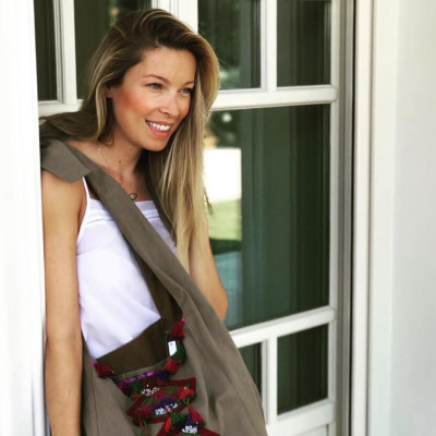 «Την είδα πριν κάνα μήνα την Χρουσαλά,και φορούσε ένα φόρεμα χυτό.Έκρυβε την εγκυμοσύνη της»