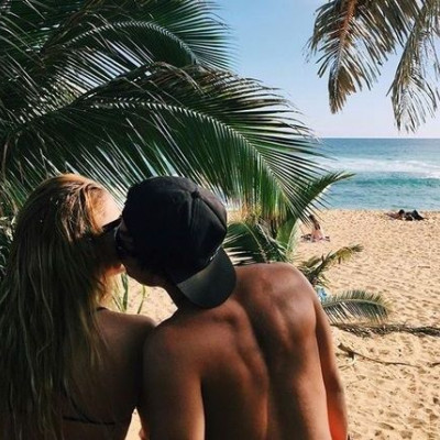 Το ένα και μοναδικό πράγμα που κάνουν όλα τα ευτυχισμένα ζευγάρια