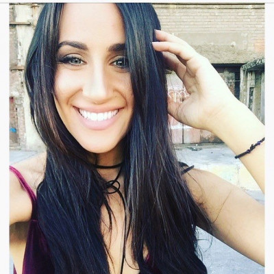 Το βραβείο για την πιο τρυφερή φωτογραφία της ημέρας ανήκει στην Μαλού και την φουσκωμένη της κοιλιά