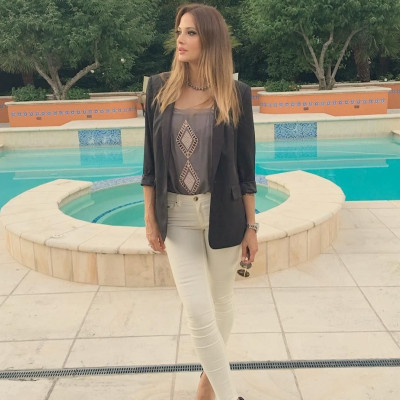 Το απίστευτο κορμί της Αλέκας Καμηλά: Χωρίς ρετούς στην παραλία