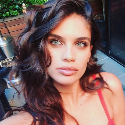 Hello August: 31 άκρως καλοκαιρινά beauty looks για όλο το μήνα