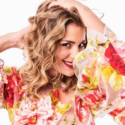 Greek Varations: Μανώλης Μητσιάς και Νατάσσα Μποφίλιου στο Sani Festival