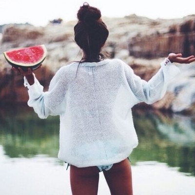 Πες «αντίο» στο φούσκωμα των διακοπών με αυτό το detox ρόφημα