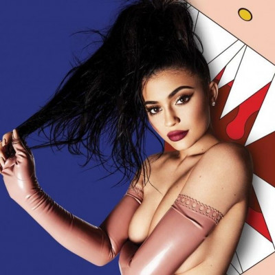 Το παράκανε! Η Kylie Jenner έκανε μία ακόμη επέμβαση στο πρόσωπο της και μοιάζει κάπως έτσι