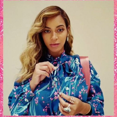 She Rules! Δες την Beyoncé με εφαρμοστό παντελόνι, δύο μήνες μετά τη γέννα