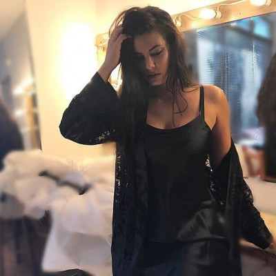 Do it like Ισμήνη: Η κόρη της Μαρίας Κορινθίου είναι η πιο καλή και γλυκιά hairstylist