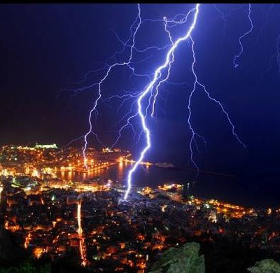 ΕΚΤΑΚΤΟ δελτίο επιδείνωσης καιρού-ΕΜΥ: Προσοχή! Έρχεται μεγάλη κακοκαιρία - Πού και πότε θα χτυπήσει