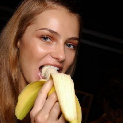 Δεν θα πιστέψεις τι μπορεί να κάνει μια μπανάνα στη σεξουαλική σου ζωή