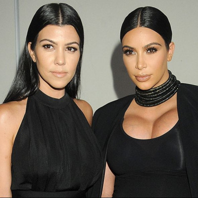 Η αμήχανη στιγμή που η Kourtney Kardashian επισκίασε την Kim