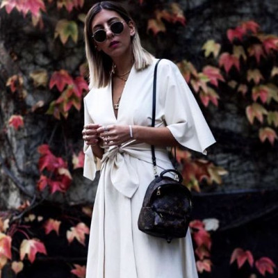 Τι συμβαίνει τελικά με αυτό το φόρεμα που κοστίζει 70 Ευρώ και βλέπουμε συνέχεια στο Instagram;