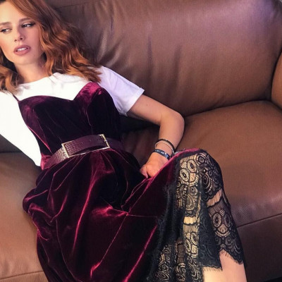 Αν θες κοιλιακούς «φέτες» σαν της Έβελυν Καζαντζόγλου, τότε πρέπει να ακολουθήσεις το μυστικό της